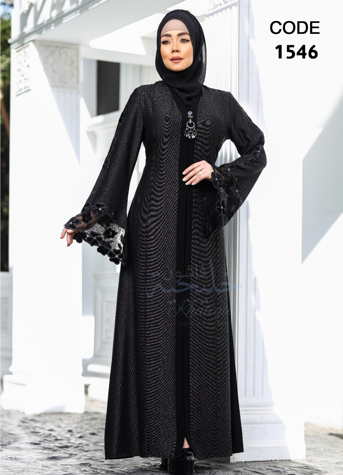 عباية خليجي سوداء حرير خروج حريمى كود 1546