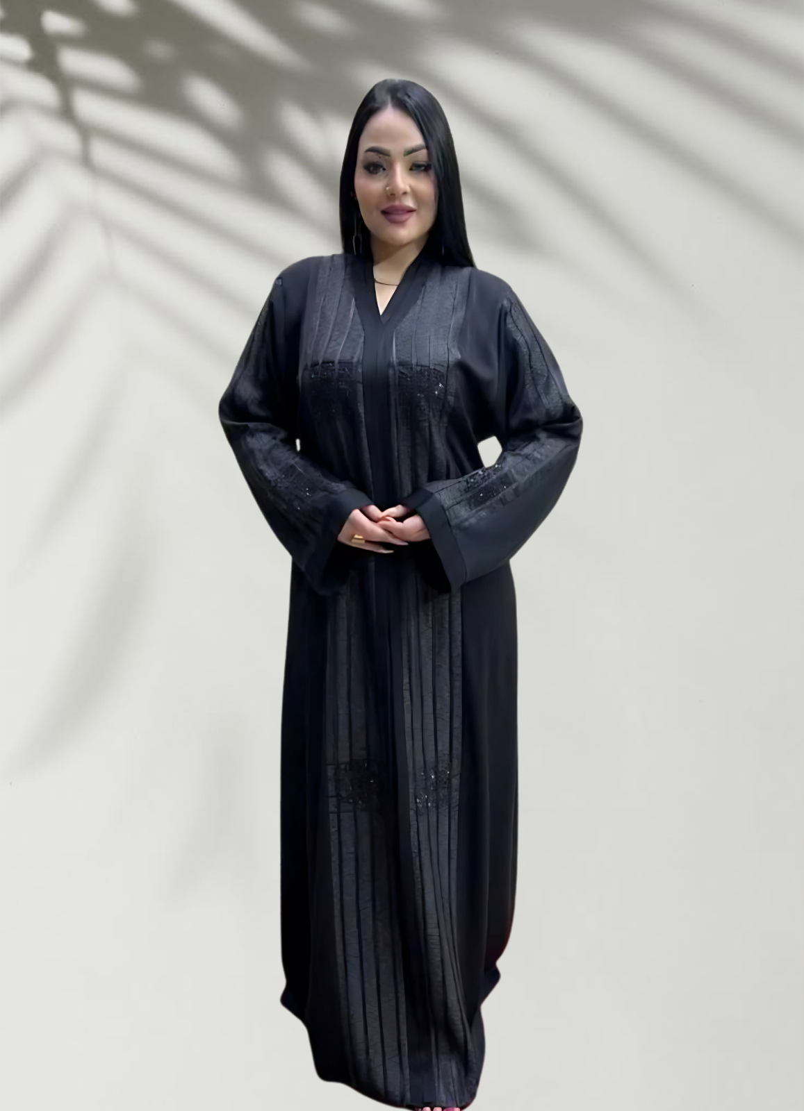 عباية خليجي سوداء حرير خروج حريمى كود 17