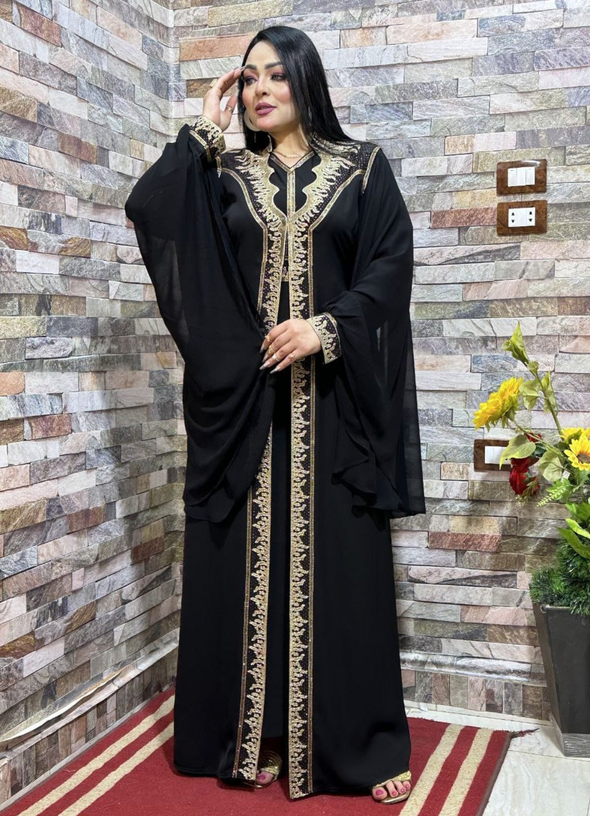 عباية خليجي حرير خروج حريمى كود 650