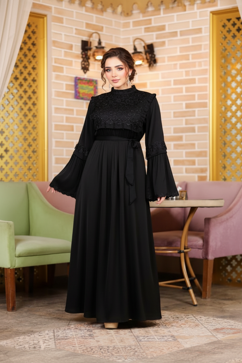 عباية خليجي سوداء حرير خروج حريمى كود 1240