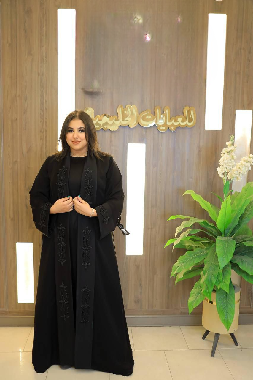 عباية خليجي حرير خروج حريمى كود 530