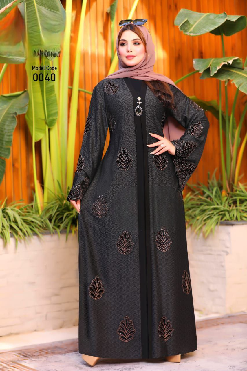 عباية خليجي حرير خروج حريمى كود 0040