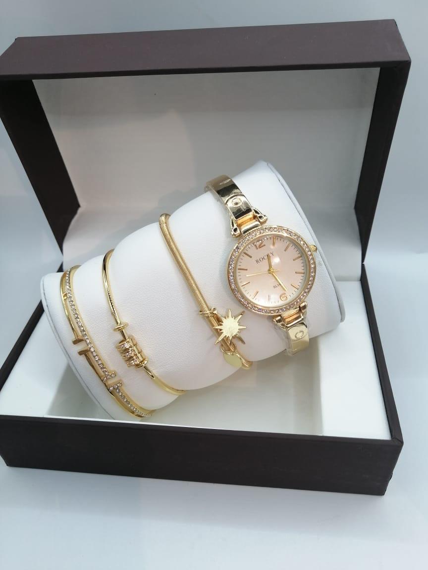 مقاومة للماء بضمان سنه R5047 طقم ساعة حريمي