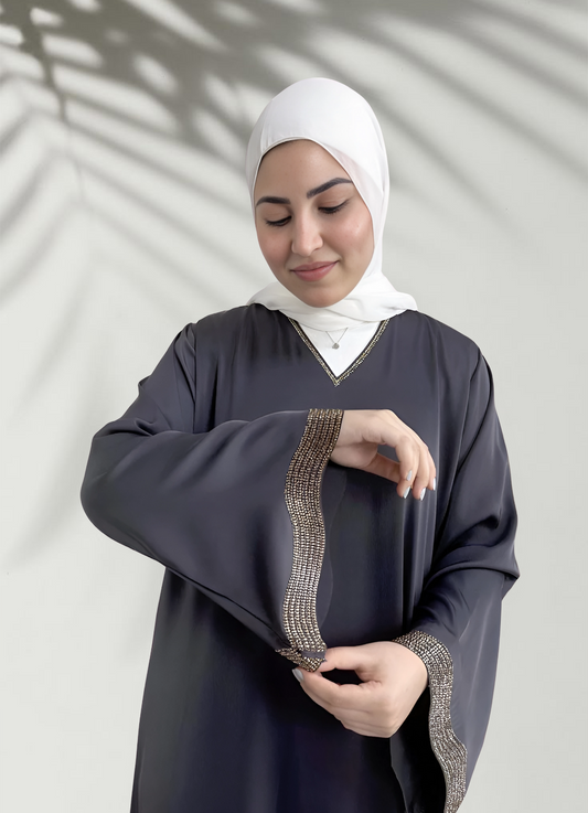 عباية خليجي حرير اسود خروج حريمى كود 226