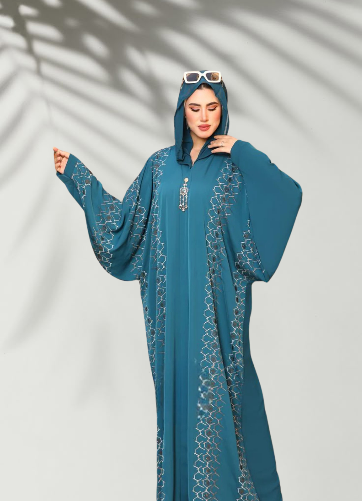 ملحفة خليجي حرير خروج حريمى كود 910