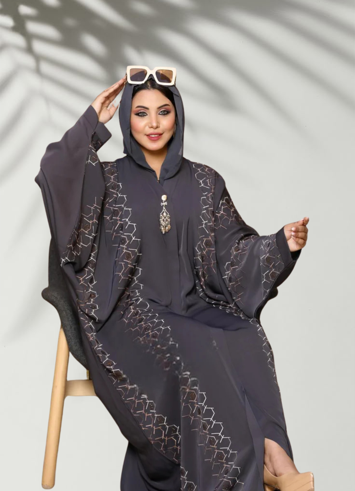 ملحفة خليجي حرير خروج حريمى كود 910