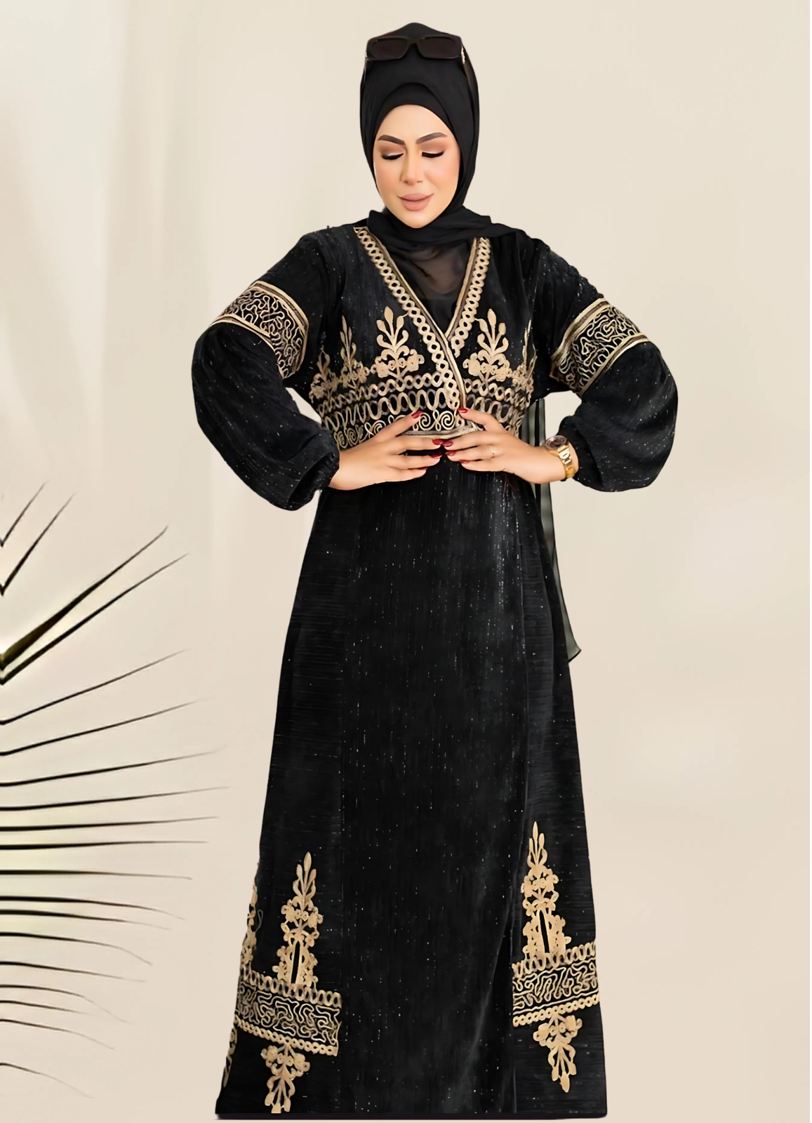 H103 عباية بيتي شتوي قطيفة