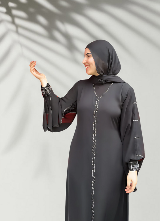 عباية خليجي حرير خروج حريمى كود 116