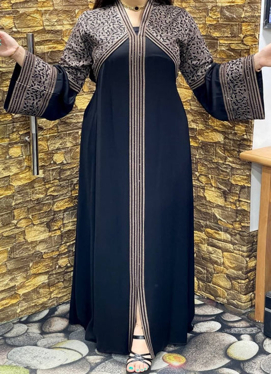 عباية خليجي حرير خروج حريمى كود 144