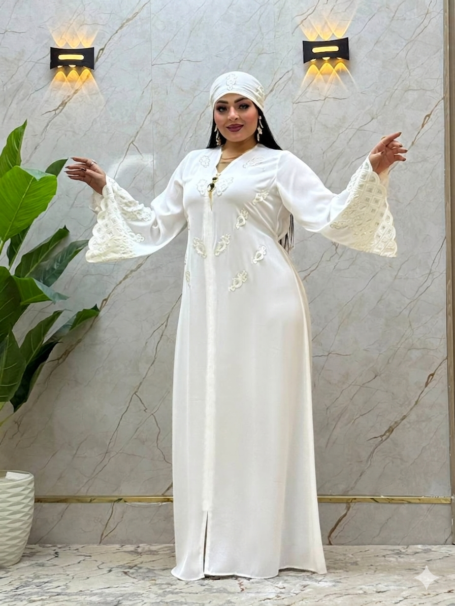 1818 عباية خليجي حرير  كود
