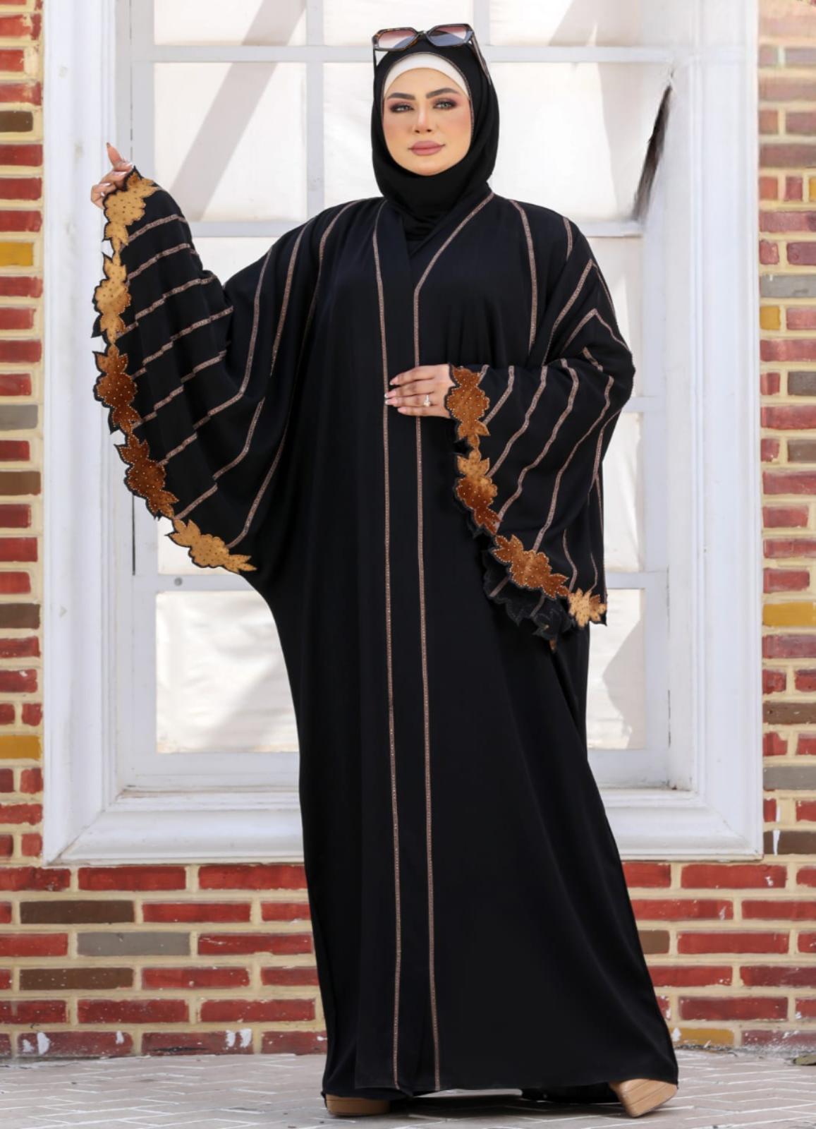 ملحفة خليجي حرير خروج حريمى كود 296