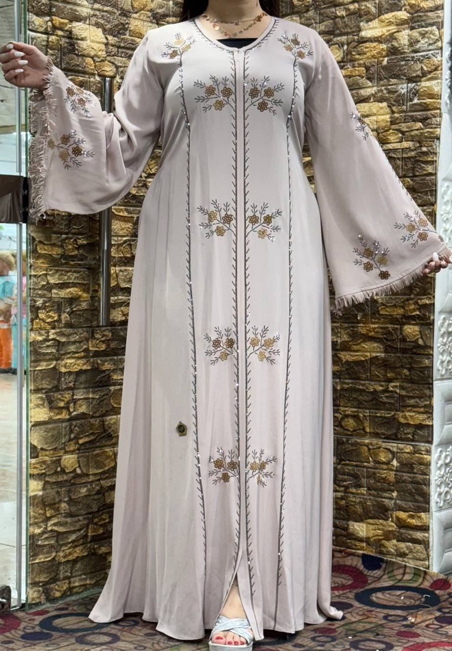 عباية خليجي حرير خروج حريمى كود 3030