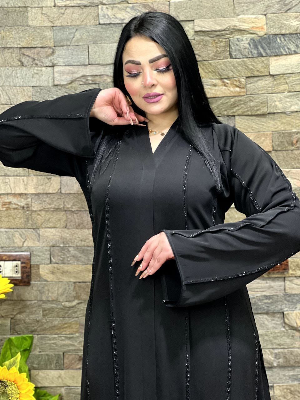 عباية خليجي سوداء حرير خروج حريمى كود 1020