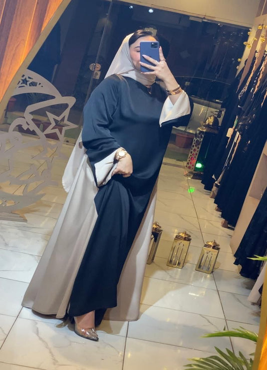 عباية خليجي سوداء  حرير خروج حريمى كود 1200