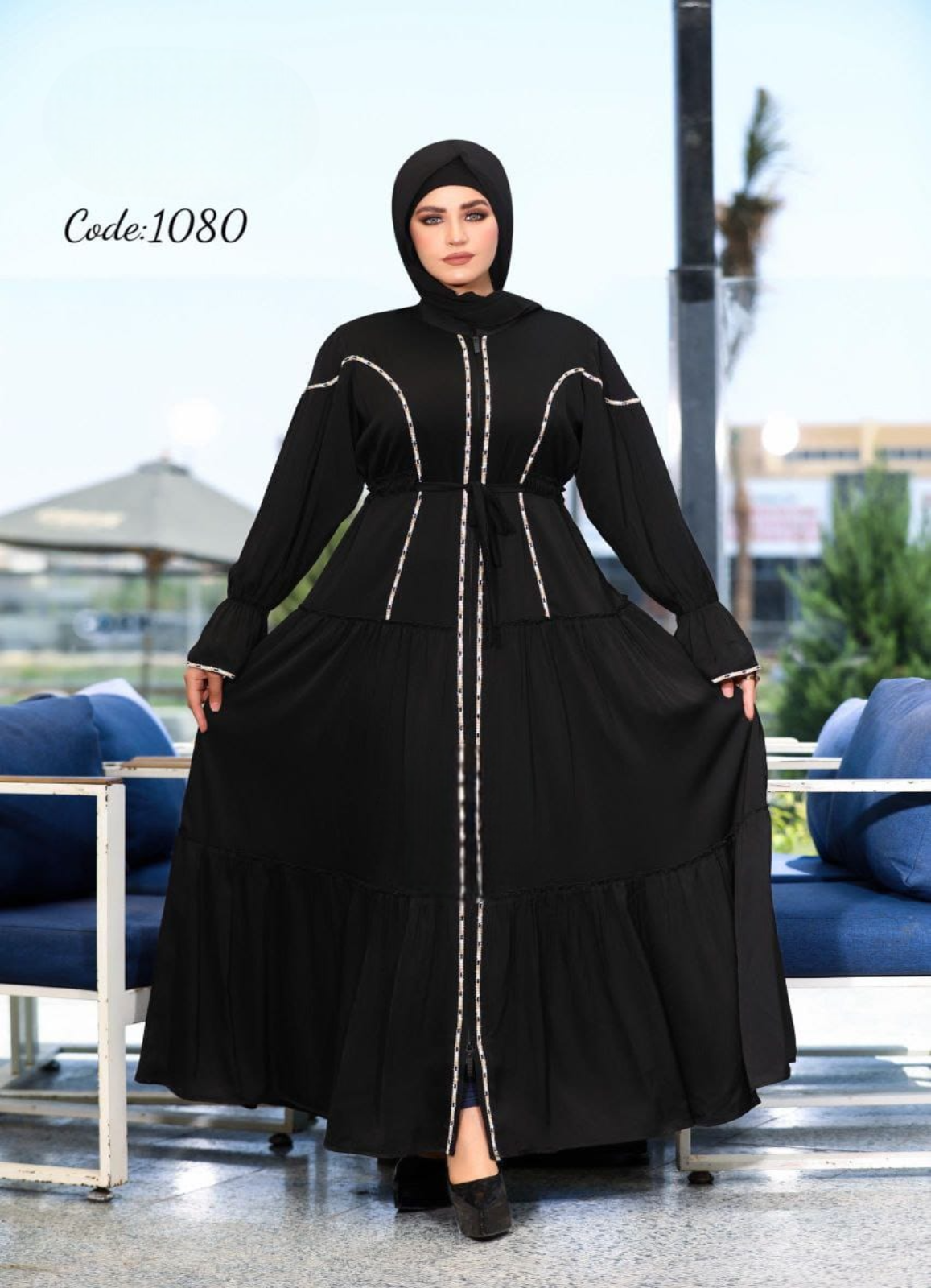 عباية خليجي حرير خروج حريمى كود 1080