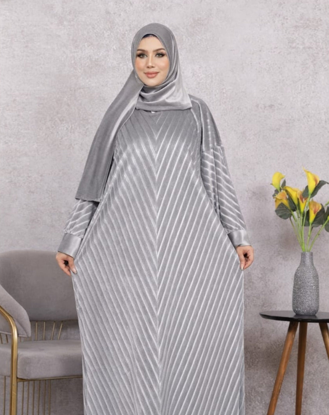 A1061 اسدال حريمي مخمل كود