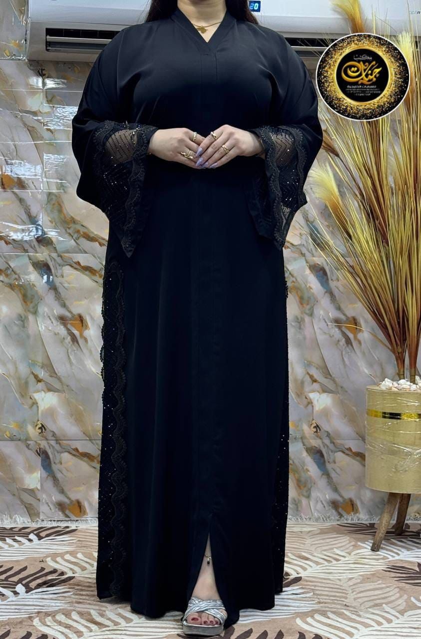 عباية خليجي سوداء  حرير خروج حريمى كود 111