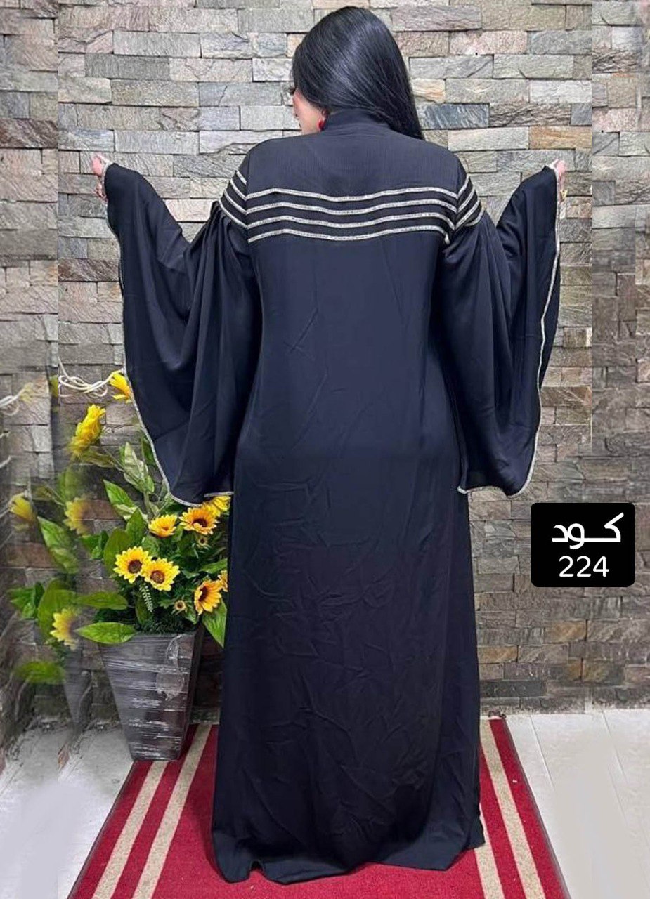عباية خليجي سوداء  حرير خروج حريمى كود 224