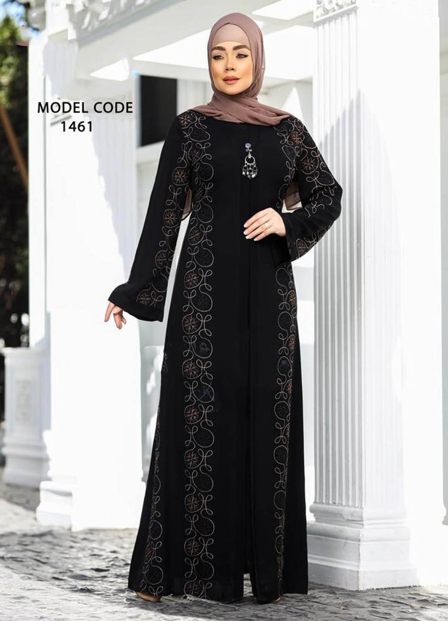 عباية خليجي سوداء  حرير خروج حريمى كود 1461