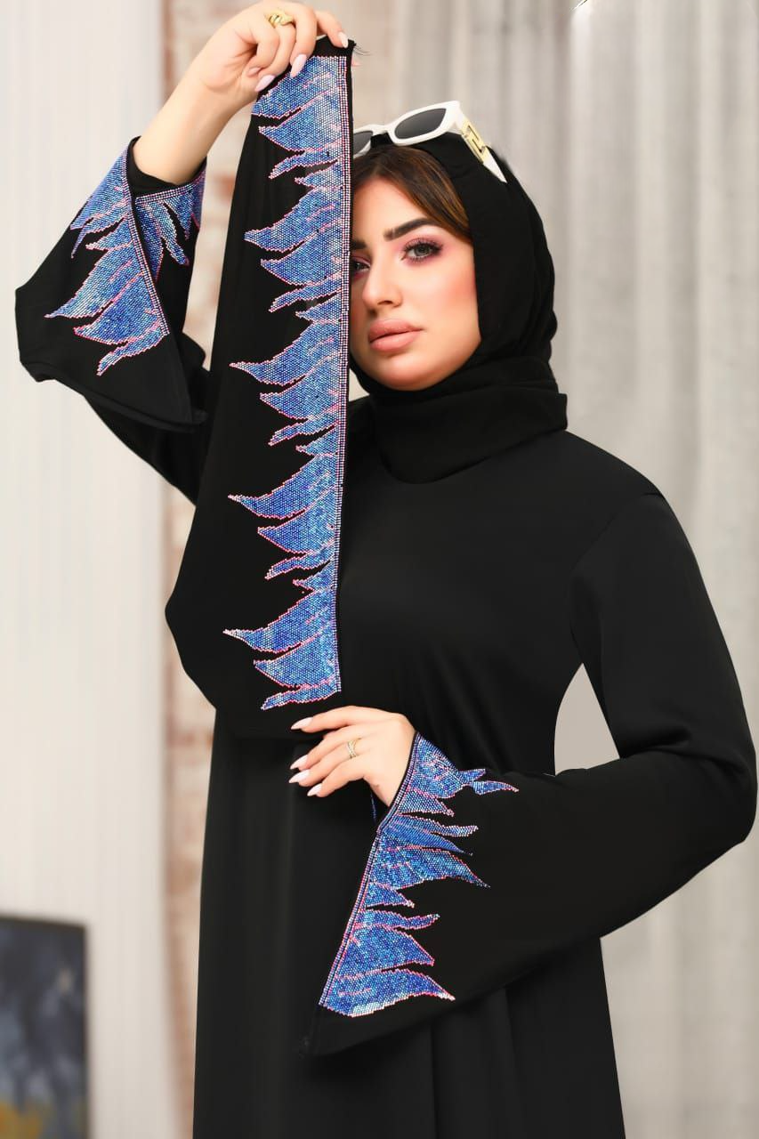 عباية خليجي سوداء  حرير كام ليز استرس كود 1007