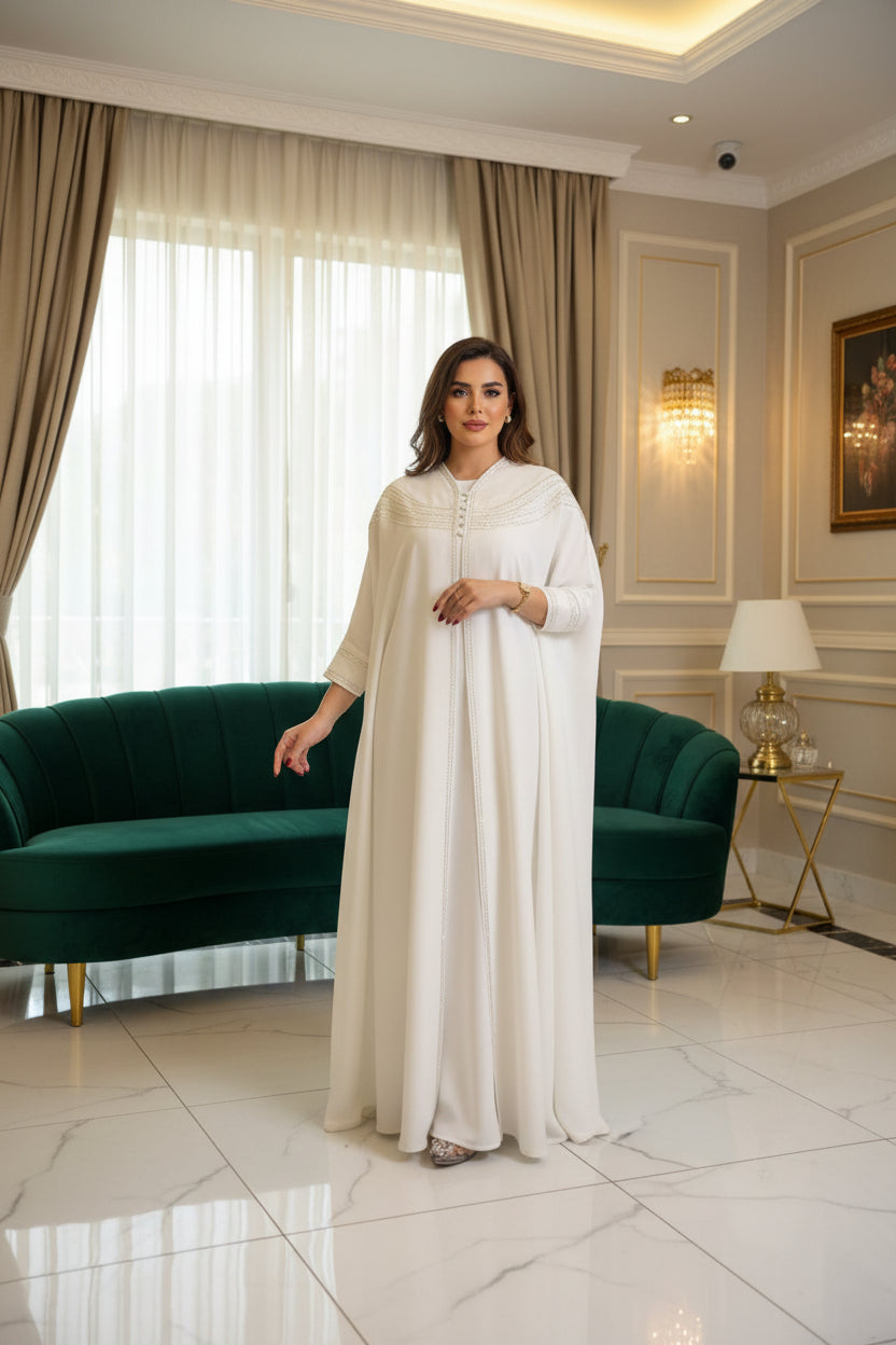 عباية خليجي سوداء  حرير خروج حريمى كود 905